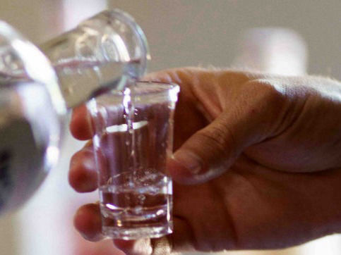 Degustación en el festival de mezcal en Austin, Texas, mayo 2026