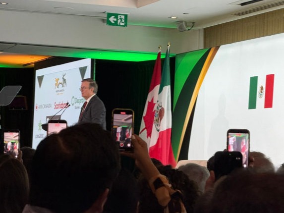 Presentación de productos mexicanos en la misión comercial de Canadá